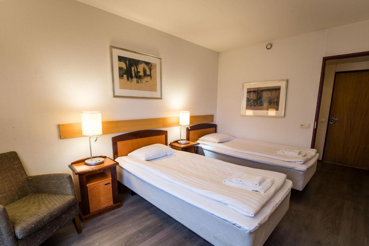 Budget Hotel ราเฮ ภายนอก รูปภาพ