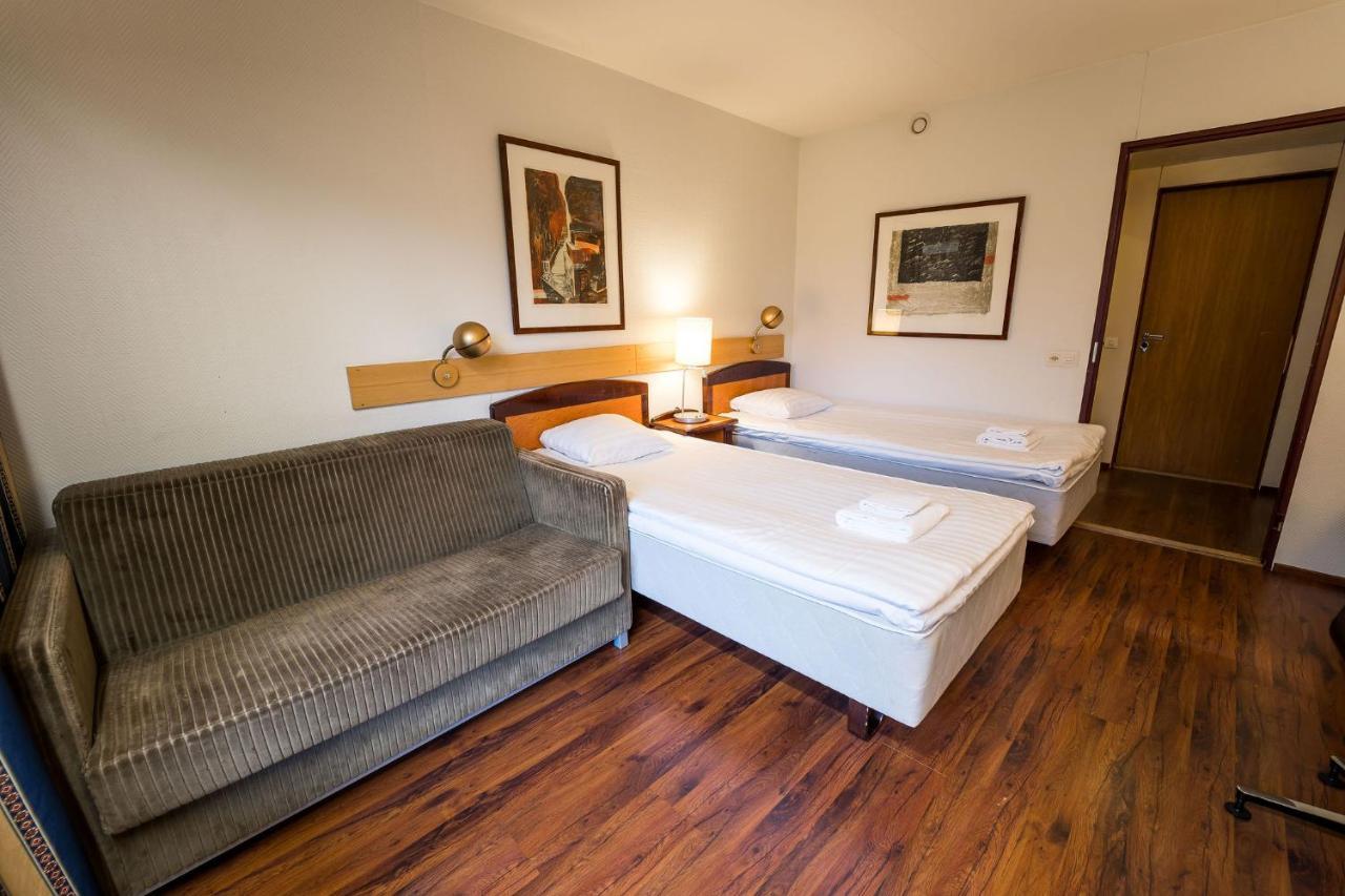Budget Hotel ราเฮ ภายนอก รูปภาพ