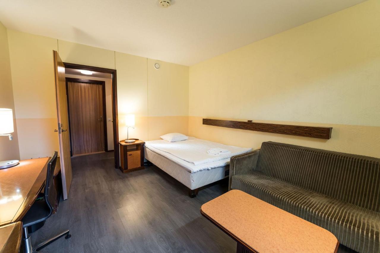 Budget Hotel ราเฮ ภายนอก รูปภาพ
