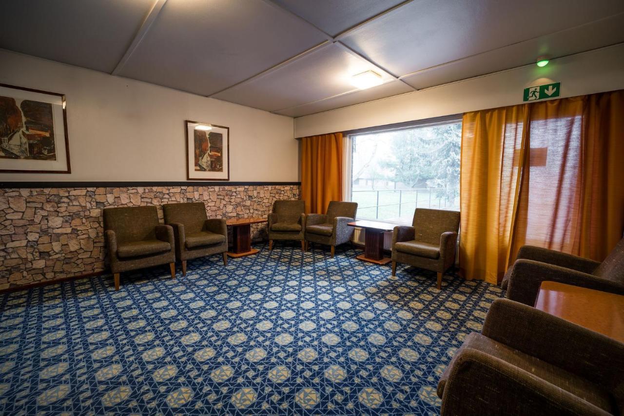 Budget Hotel ราเฮ ภายนอก รูปภาพ
