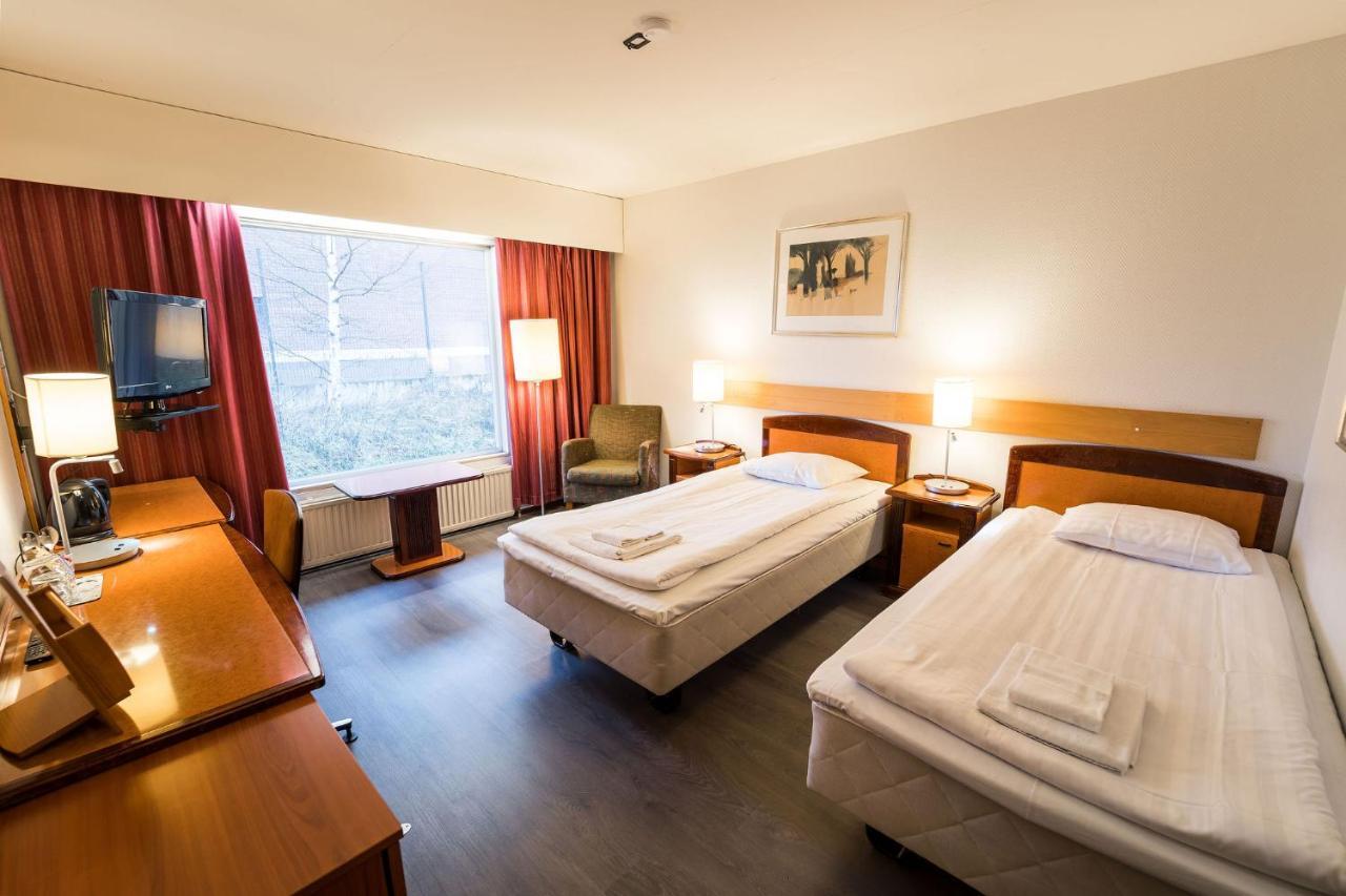 Budget Hotel ราเฮ ภายนอก รูปภาพ