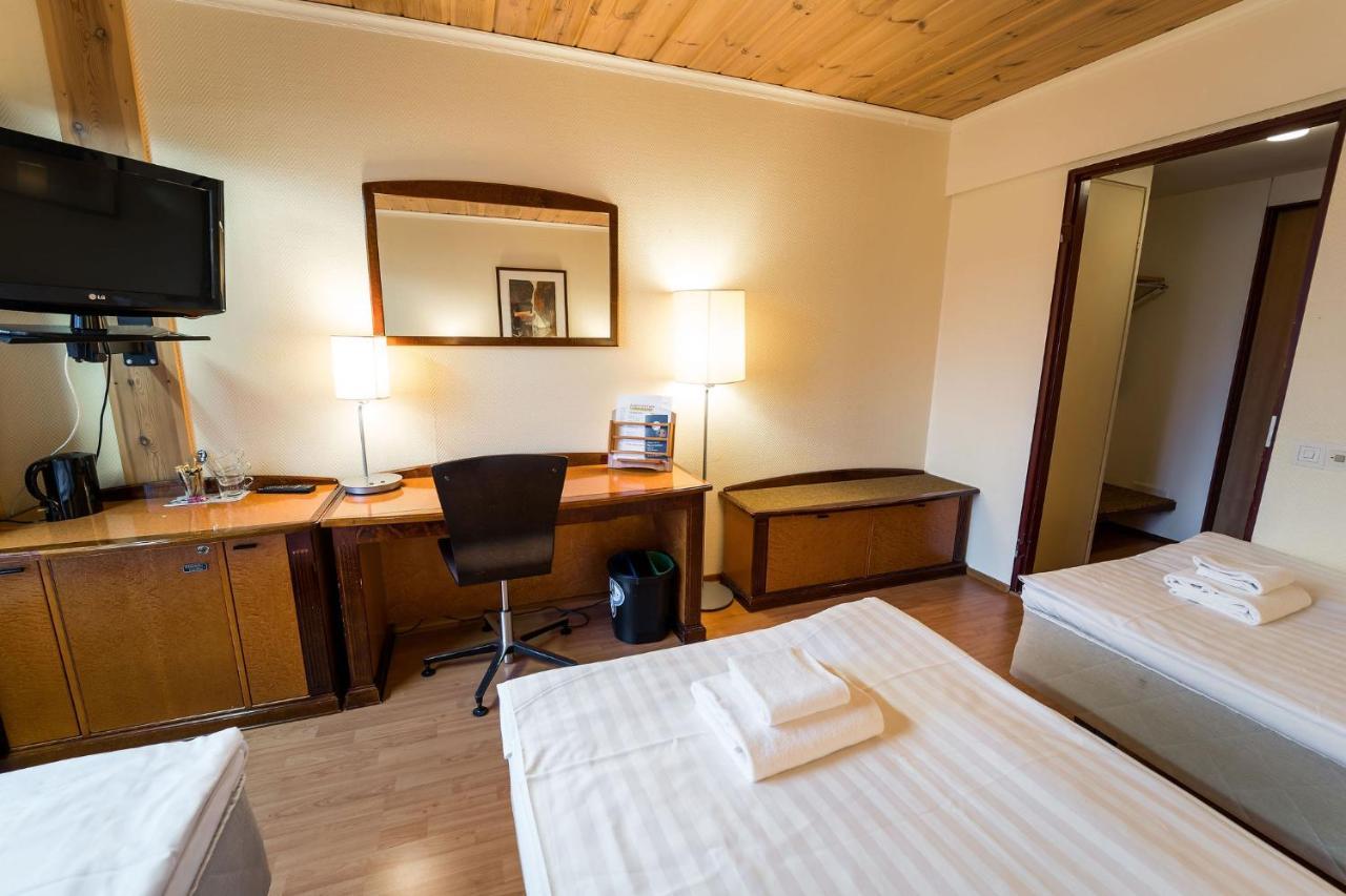 Budget Hotel ราเฮ ภายนอก รูปภาพ